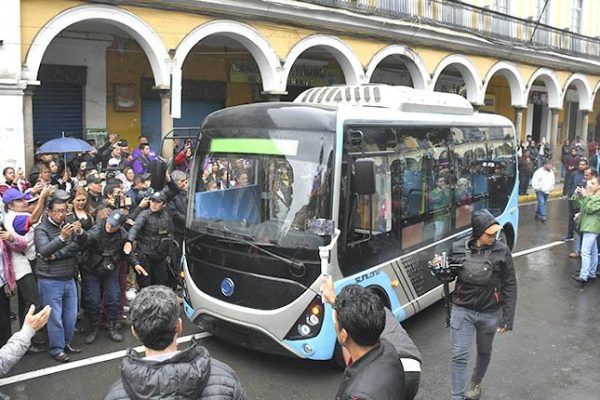A 1 bus electrico lopezzzzzzzz