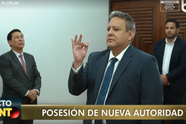 Presid YPFB Sebastian Daroca