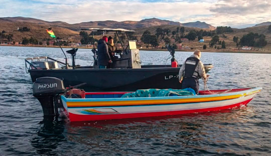 Interceptan en el Titicaca