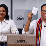 Keiko Fujimori Vs. Sanchez