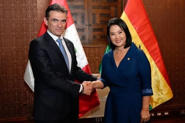 Paz Fujimori