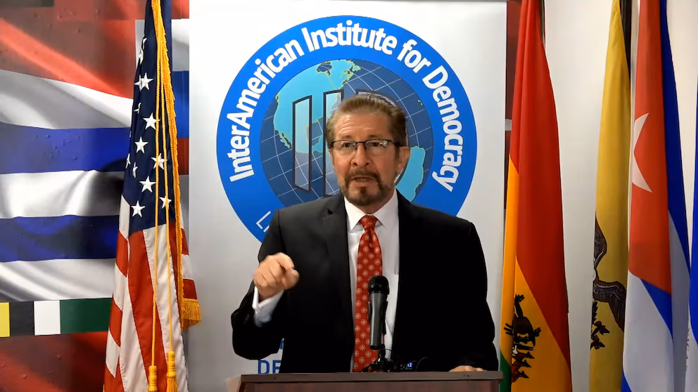 Carlos S.Berzain