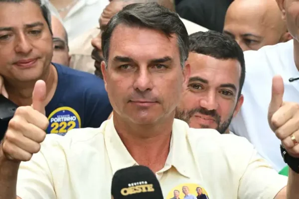 Flavio bolsonaro eleccion presidencial brasil 2026